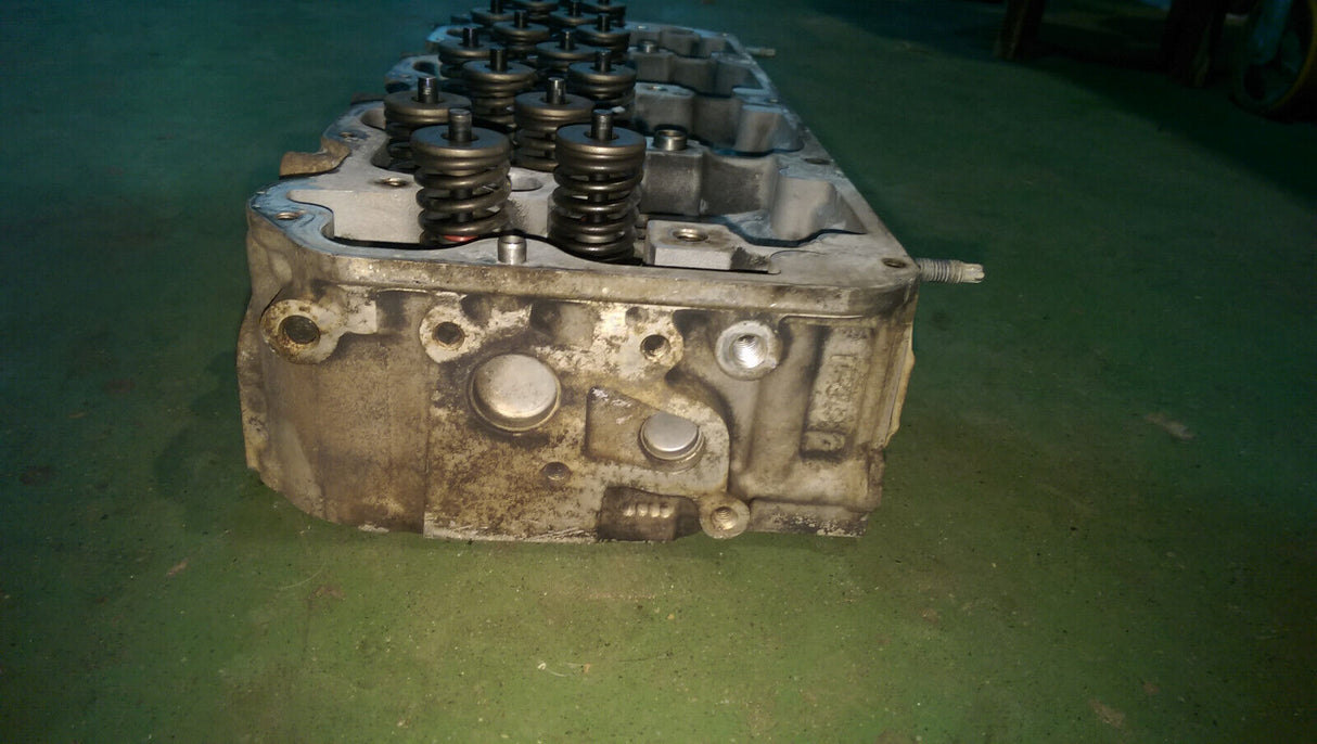 DRIVERS LEFT HAND 2006-2010 Chevy GMC 6.6 LBZ LMM DURAMAX CYLINDER HEAD  C4