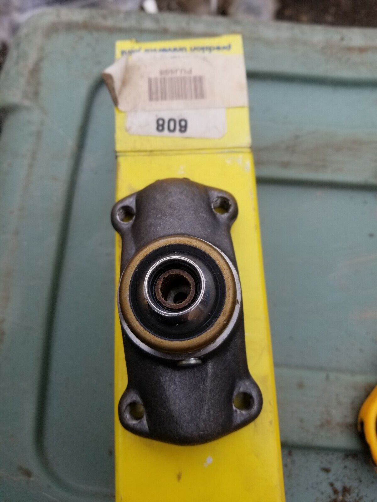 PUJ608 Double Cardan CV Centering Yoke Precision Joints 608