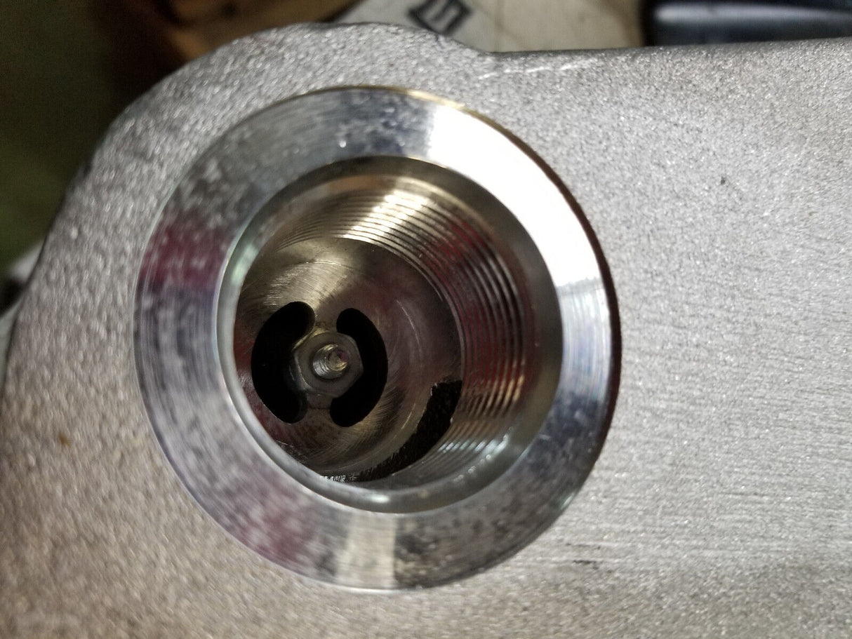 3834123 Cummins Filter Head