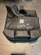 2011-2015 GMC SIERRA 6.6 DURAMAX TURBO LML INTAKE RESONATOR 25887461 RF251