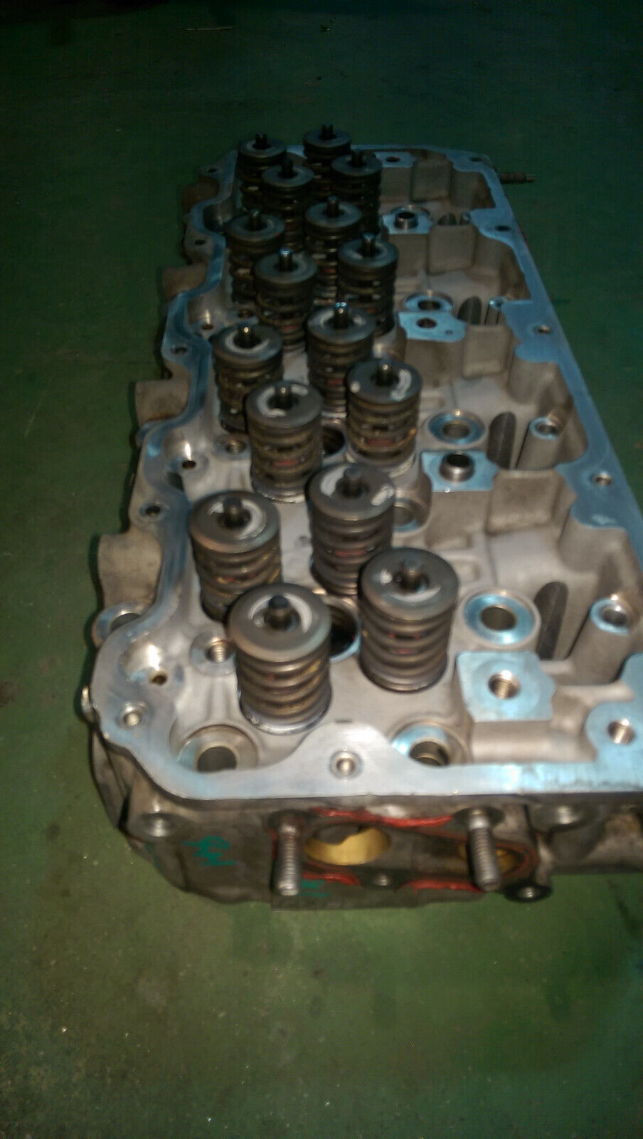 97779578 97320788 01-04 2001-04 LB7 DURAMAX 6.6 6.6L RH PASSENGER CYLINDER HEAD