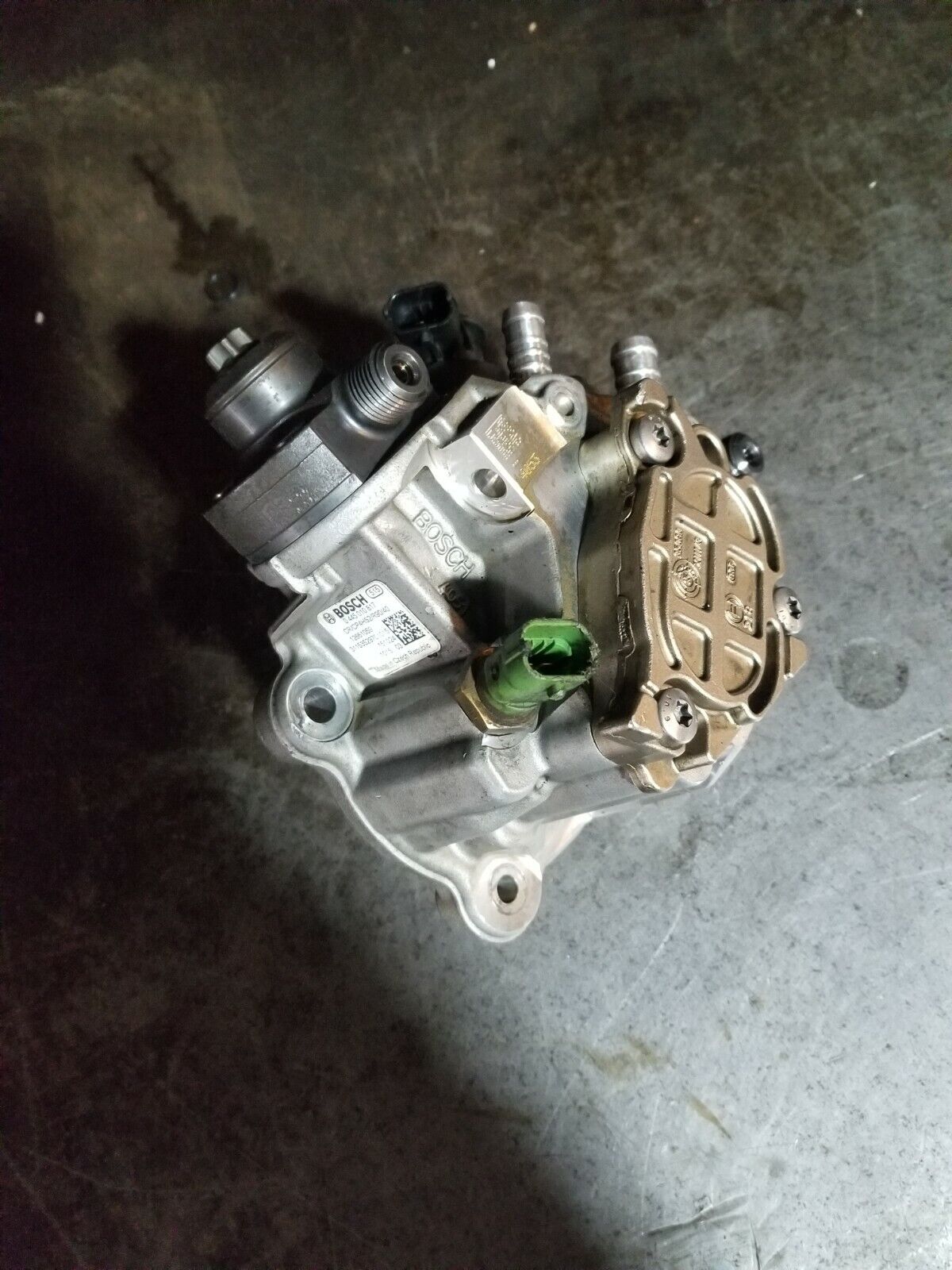 0445010817 DURAMAX LML 6.6L CP4.2 DIESEL INJECTION PUMP 2011-2016  ref024