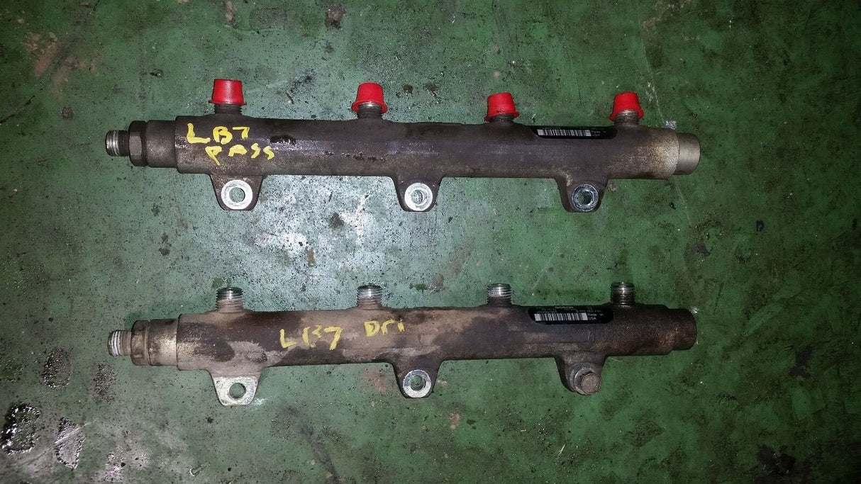 01 02 03 04 2001 2002 2003 Duramax LB7 High Pressure Fuel Rail 8972080755