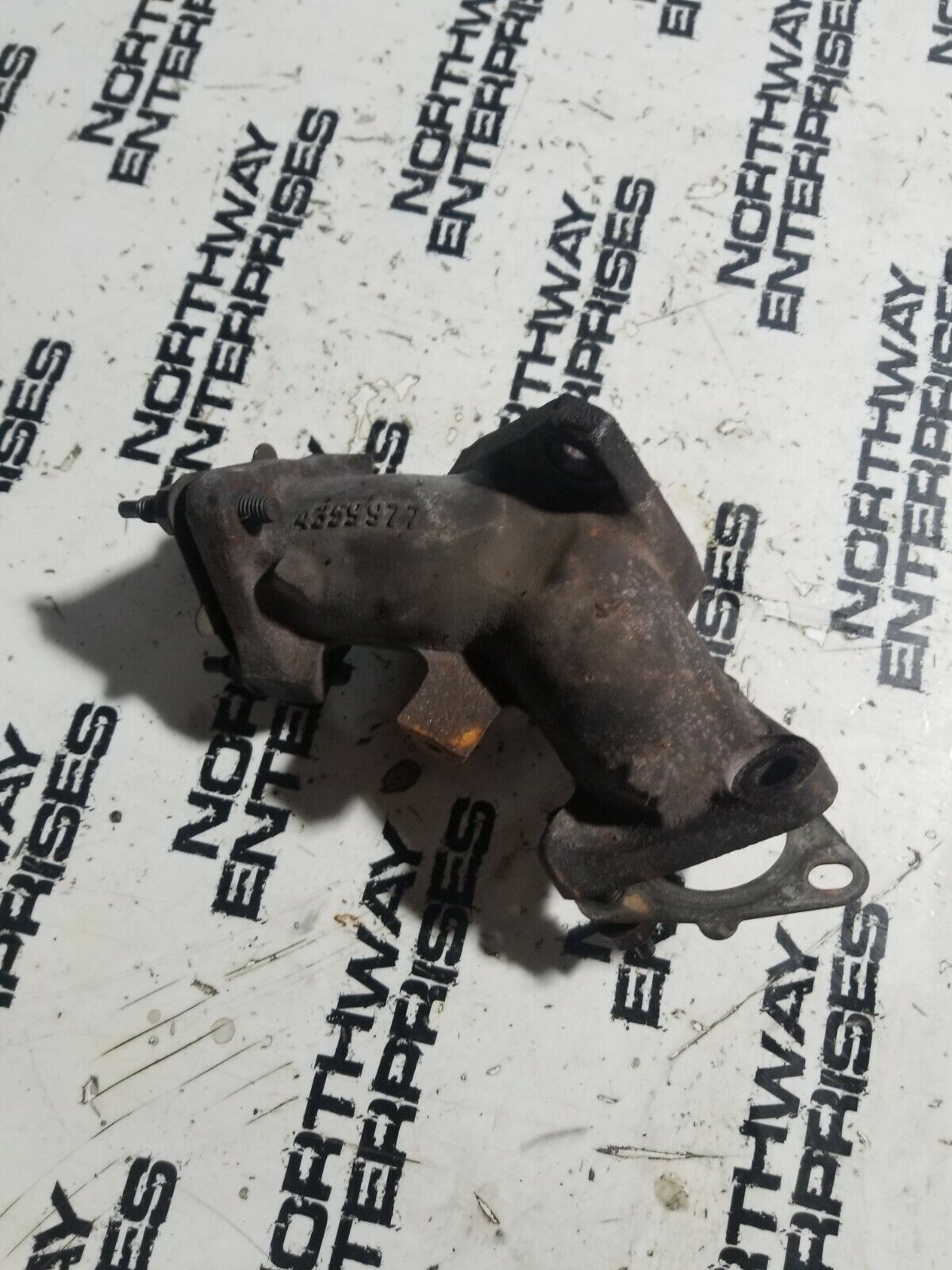 2016-2019 NISSAN TITAN XD EGR EXHAUST PIPE Connector Tube 14012EZ40A 4359977