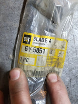 Caterpillar Cat 6V-5851-S Wiper Blade