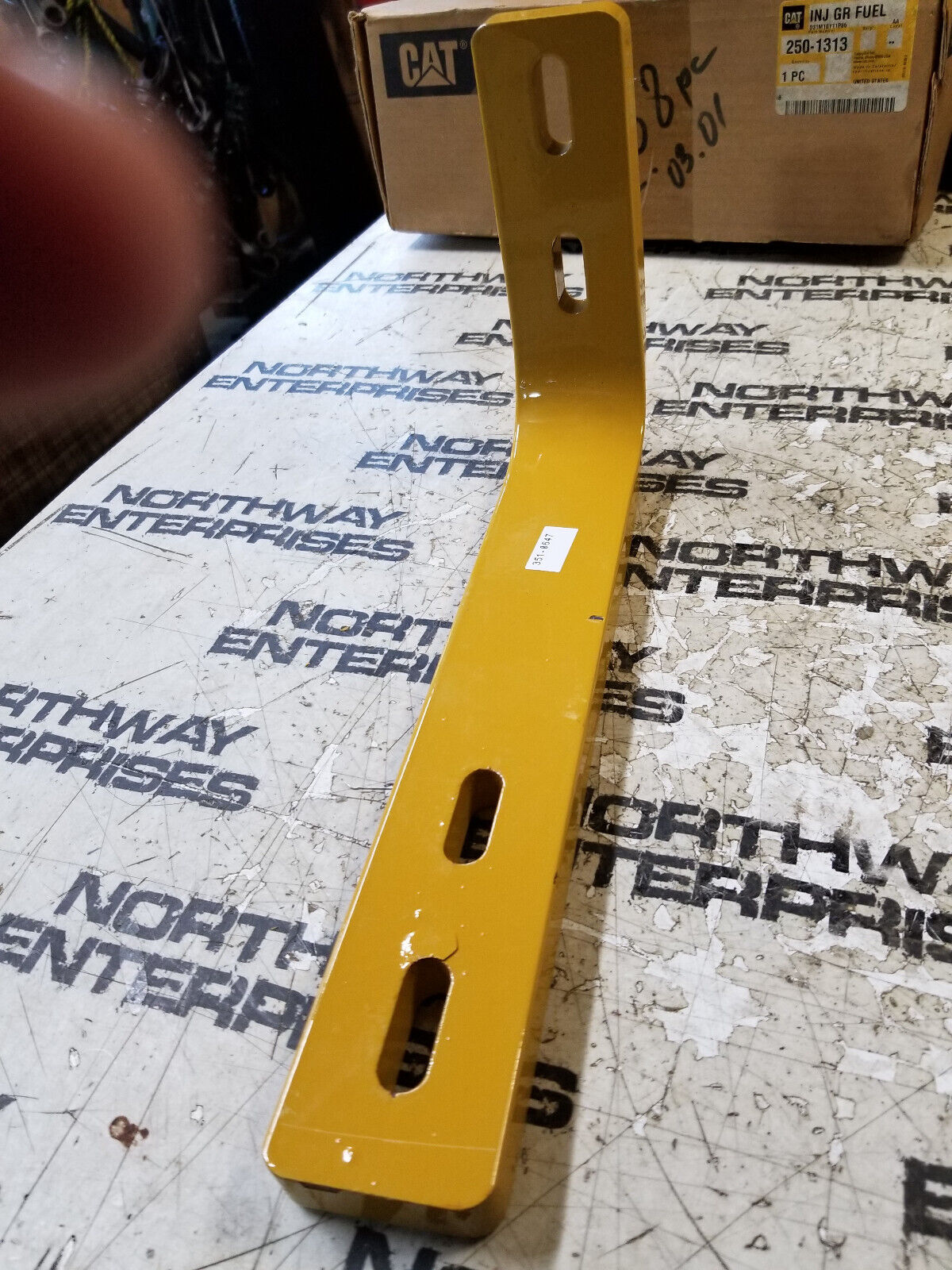 351-0647 3510647 BRACKET PLATE