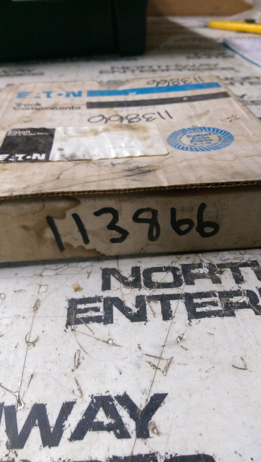 113866 EATON SEAL