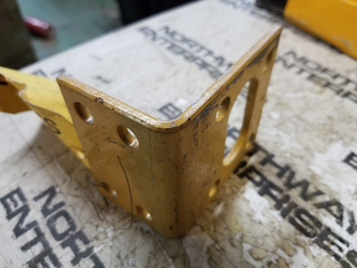 1P7040 CATERPILLAR 1P-7040 BRACKET
