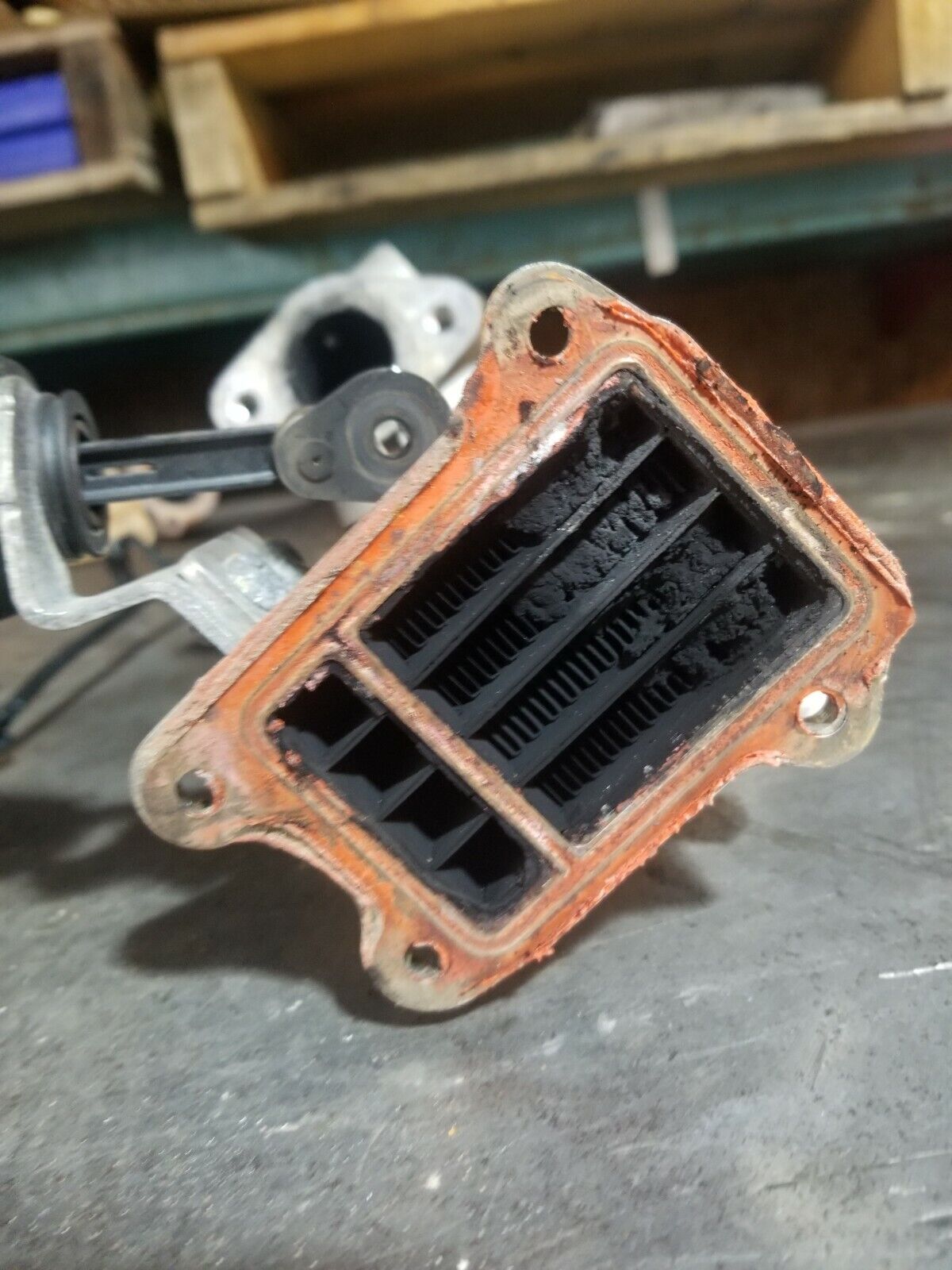 68211312AA 68211310AAA  3.0L ECODIESEL USED EGR COOLER