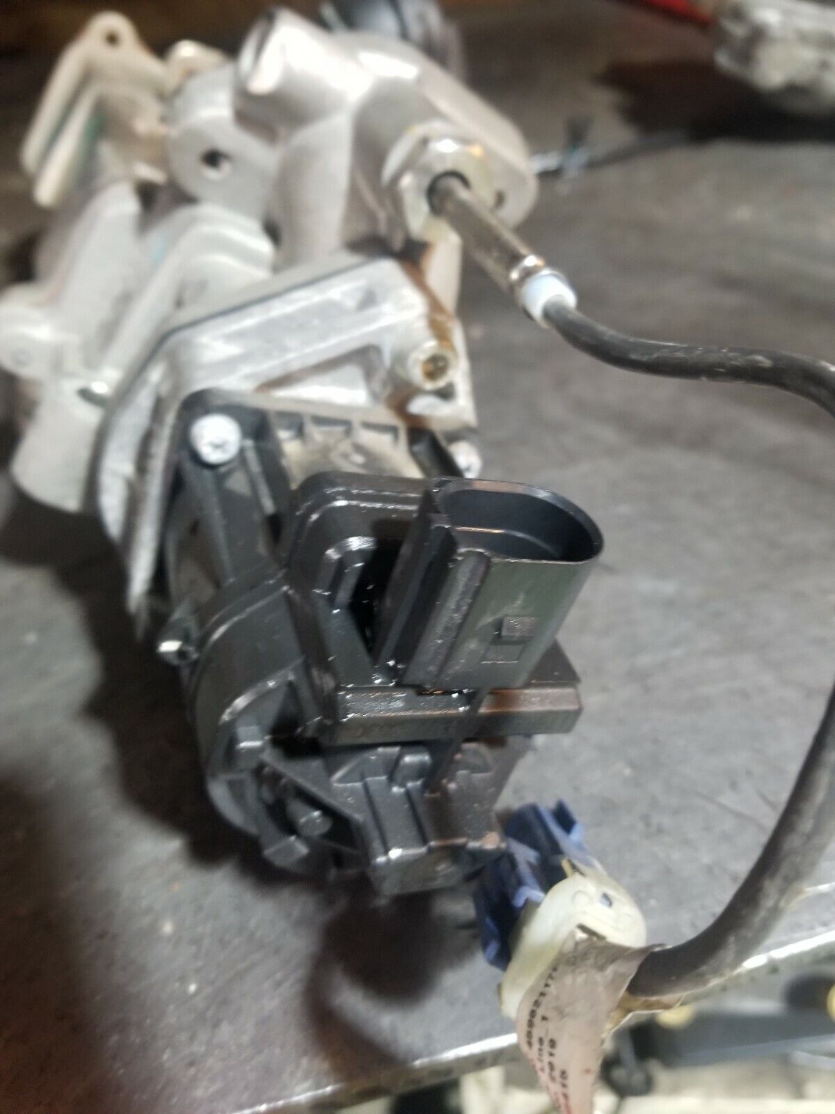 68211312AA 68211310AAA  3.0L ECODIESEL USED EGR COOLER