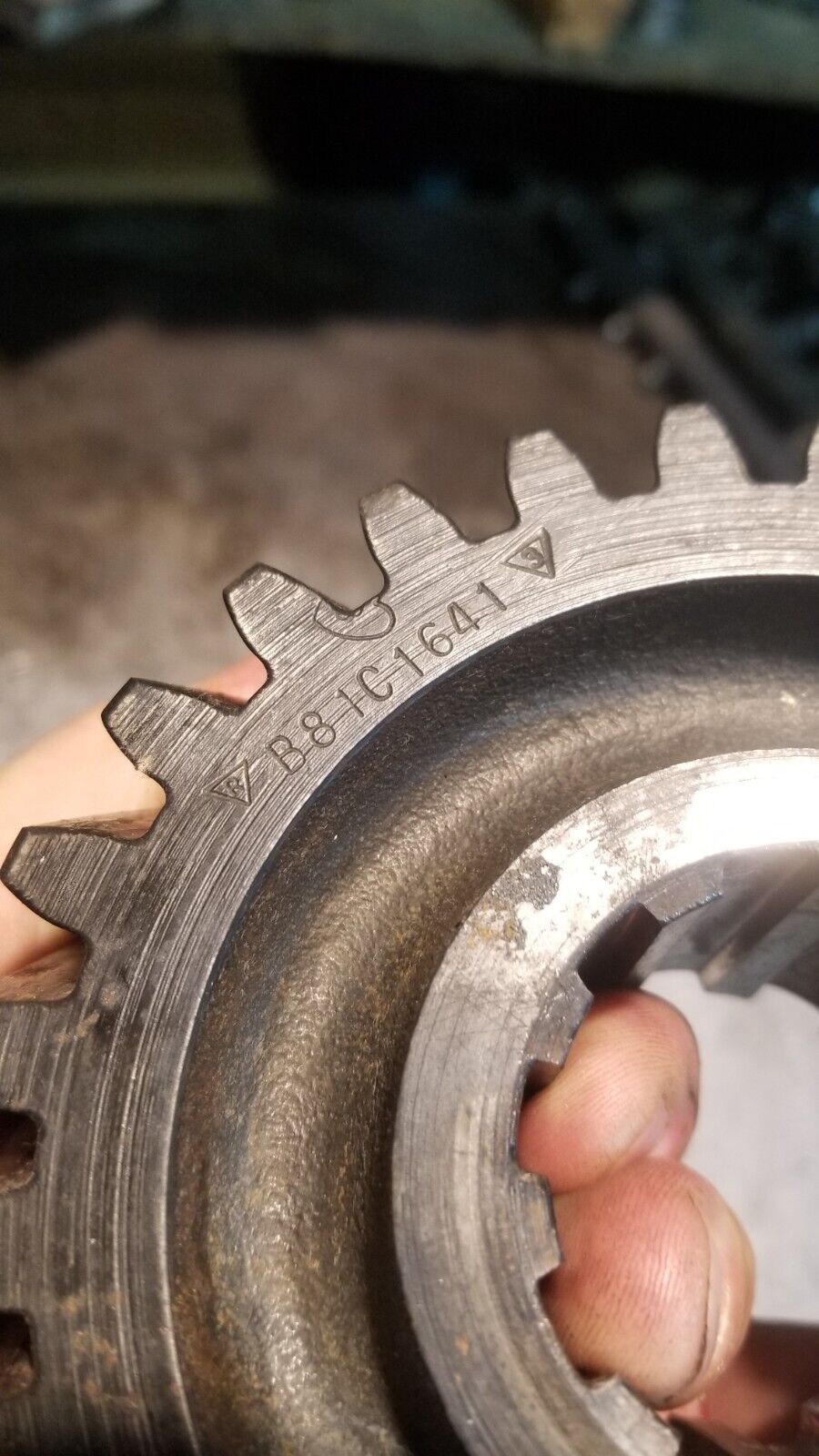 Rockwell MAIN SHAFT 3880A807 AND GEAR B81C1641