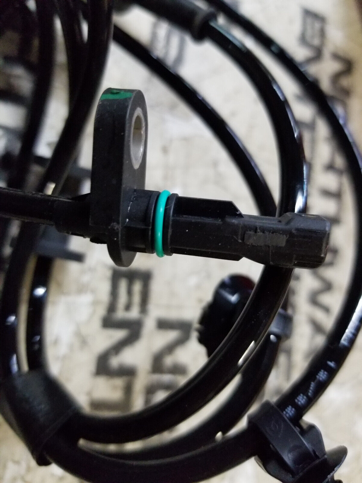 FORD MOTOCRAFT HC3Z-2C190-K  SPEED SENSOR