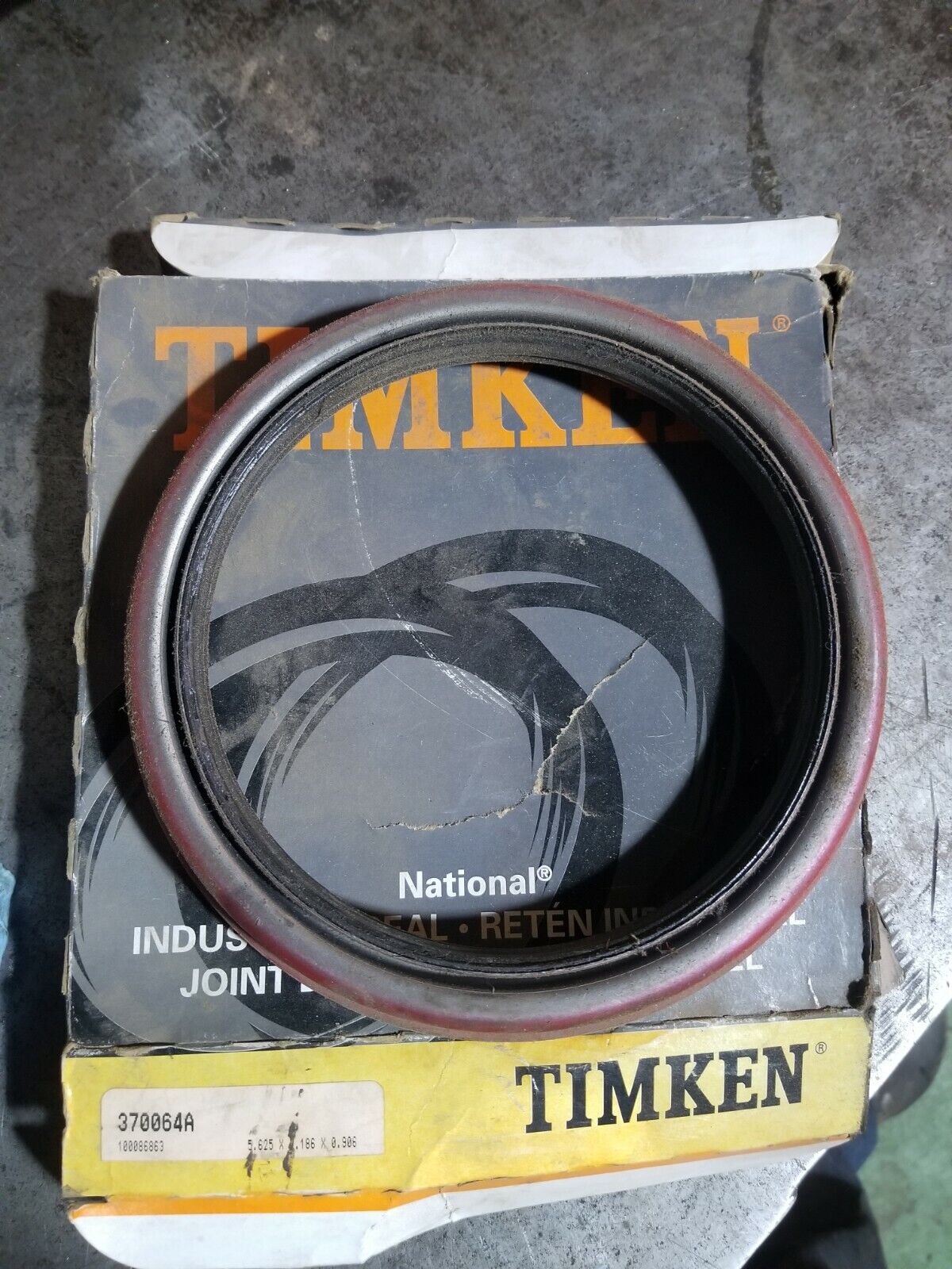 NATIONAL TIMKEN 370064A Oil Seal 370064A