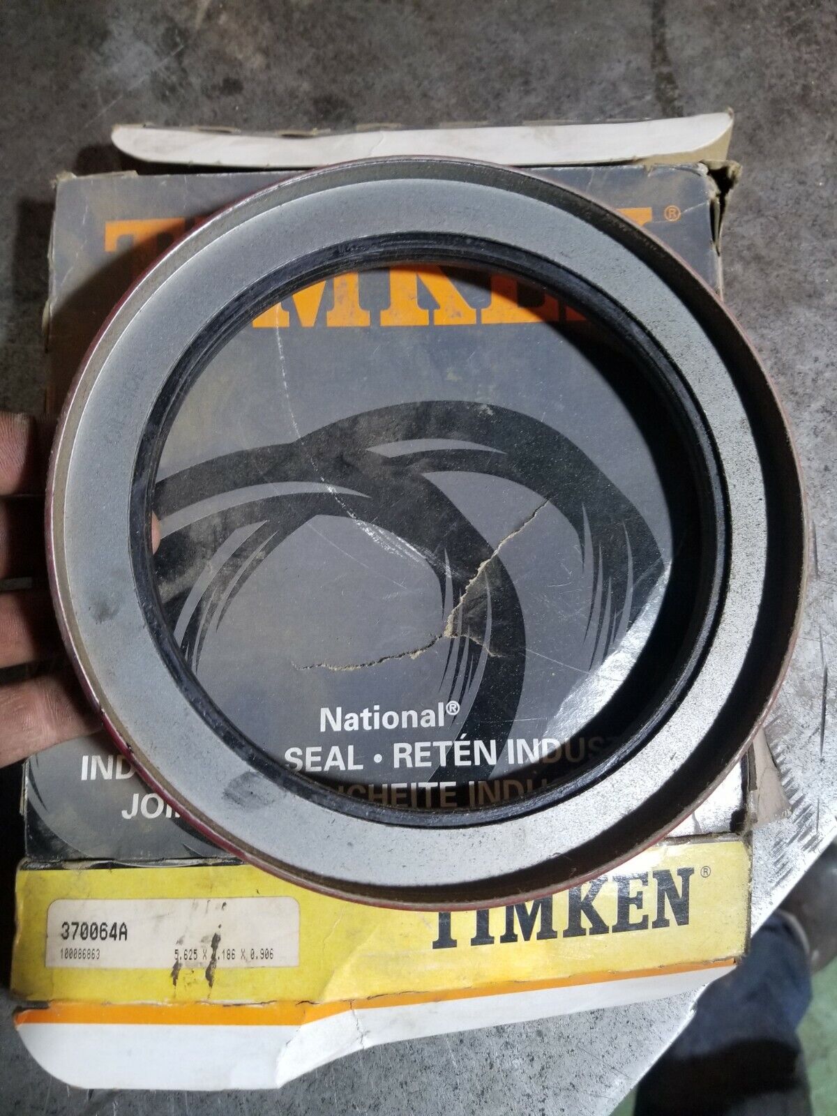 NATIONAL TIMKEN 370064A Oil Seal 370064A