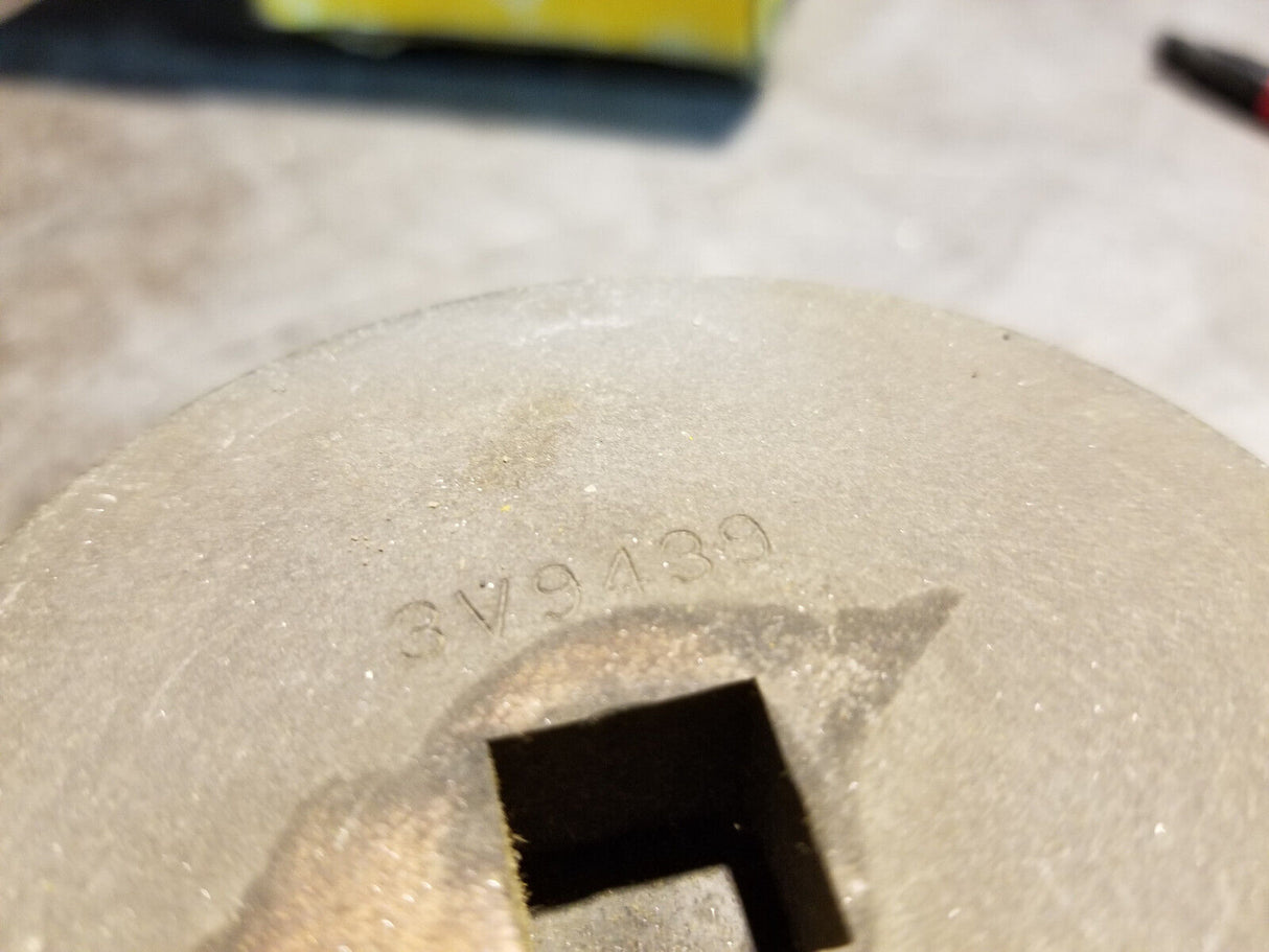 3V-9439 CATERPILLAR RETAINER 3V9439 PLUG