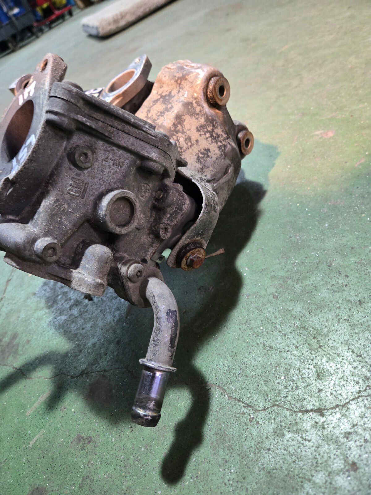 12688224 L5P DURAMAX EGR COOLER OEM USED 12641304