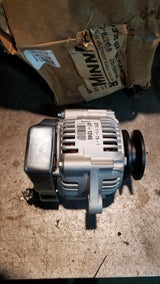 47-1246 MINNPAR ALTERNATOR 2-VOLT, 40-AMP, CW, IR/IF, W/PULLEY