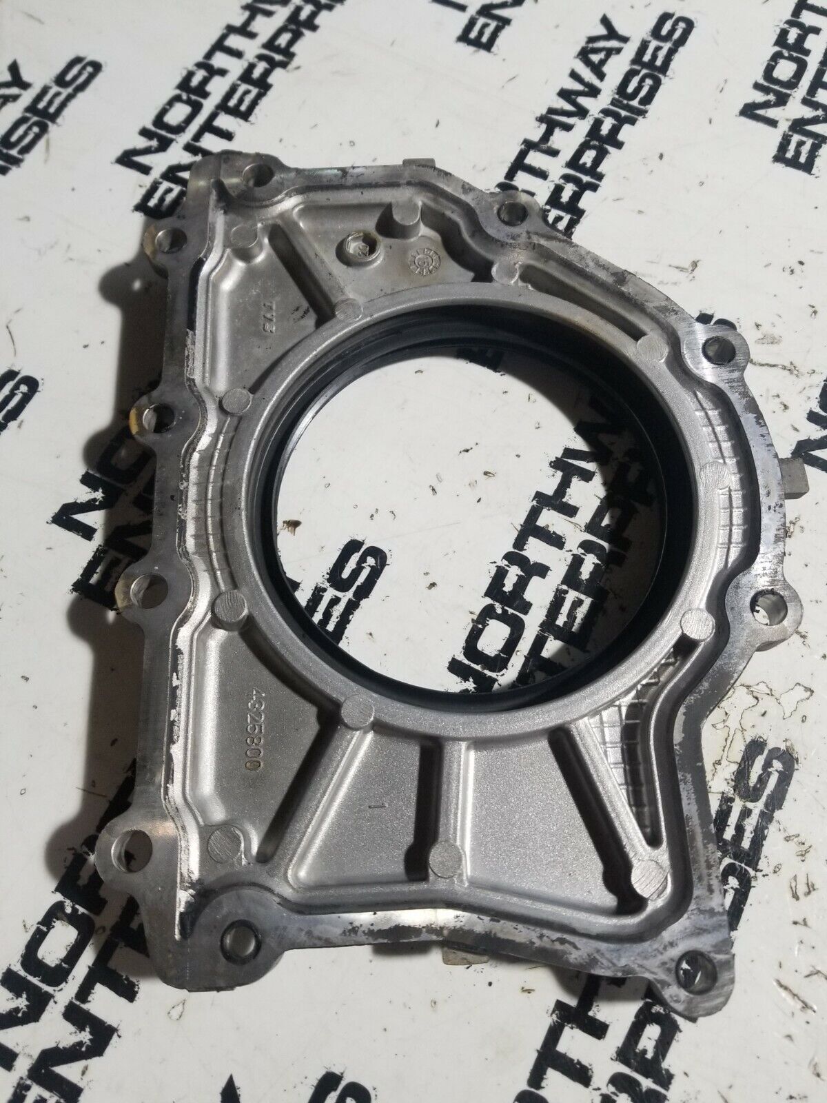 NISSAN TITAN XD 5.0L CUMMINS Rear Main Seal Retainer 12279EZ40A P4325799