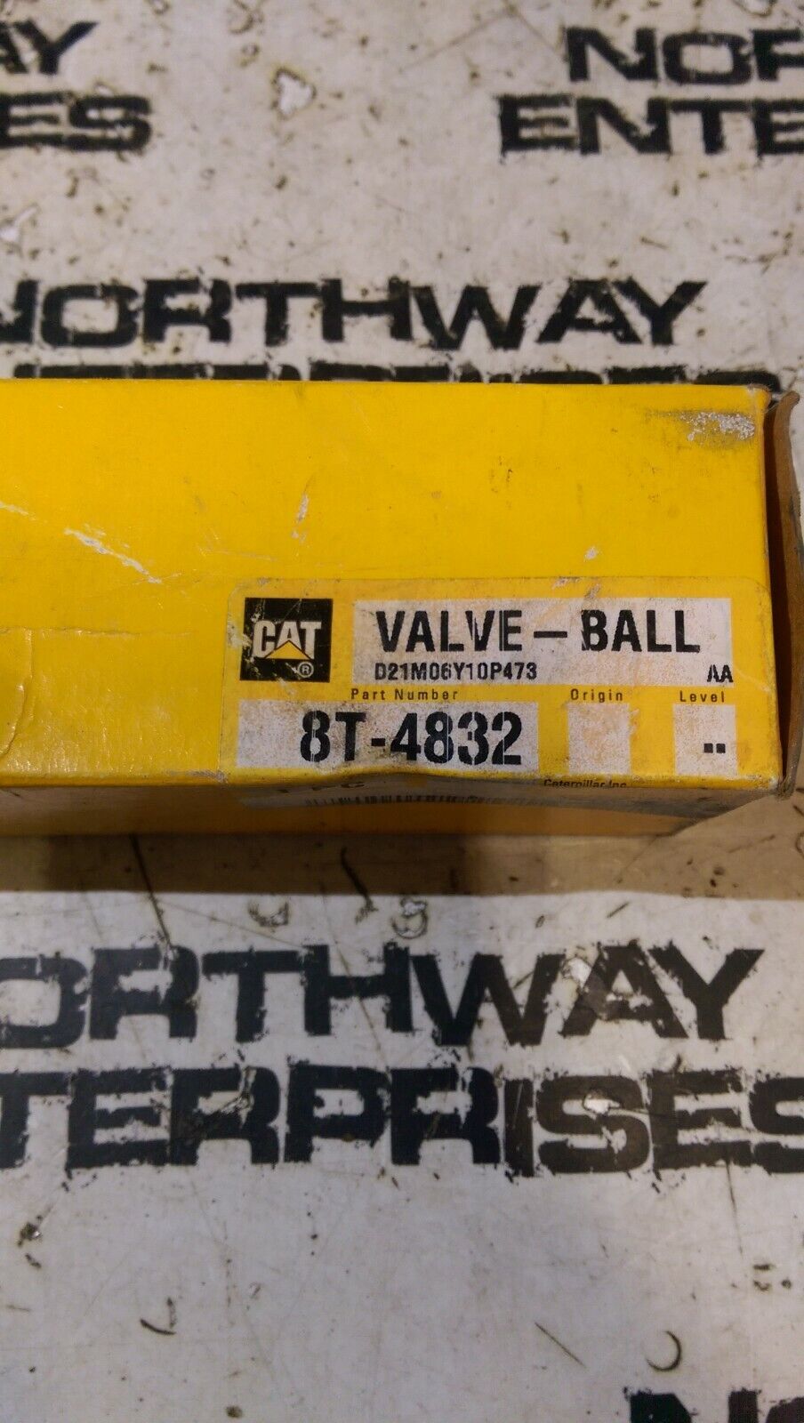 CATERPILLAR 8T-4832 BALL VALVE