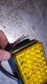334-5049 CATERPILLAR LED LAMP AMBER, PIGTAIL MISSING