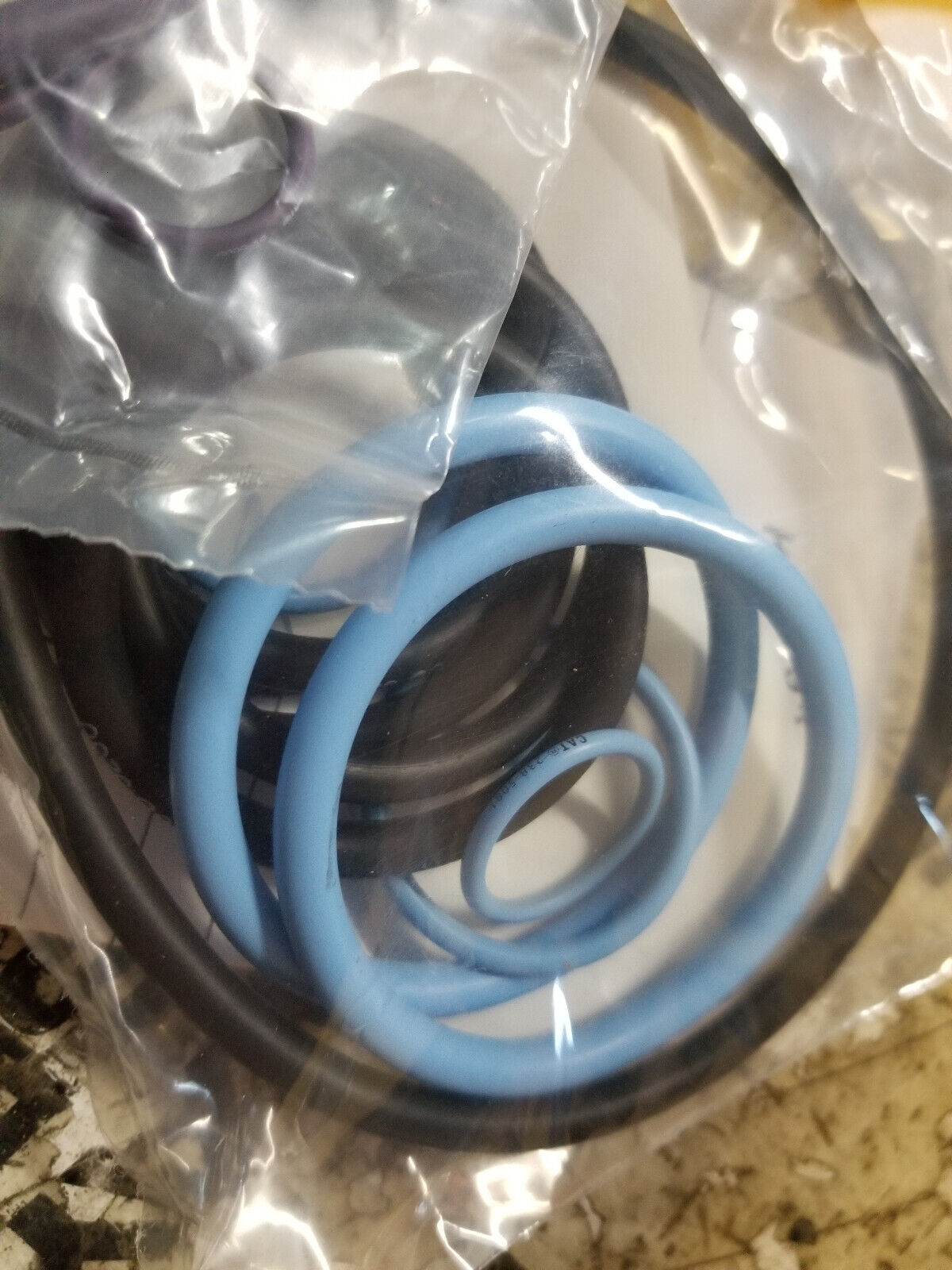 492-6527: KIT-OIL COOLER & LINES 4926527