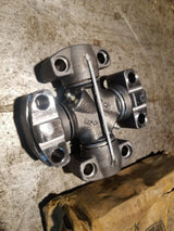 John Deere Pinion - AT74269 UNIVERSAL JOINT ref3