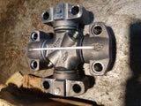 John Deere Pinion - AT74269 UNIVERSAL JOINT ref2