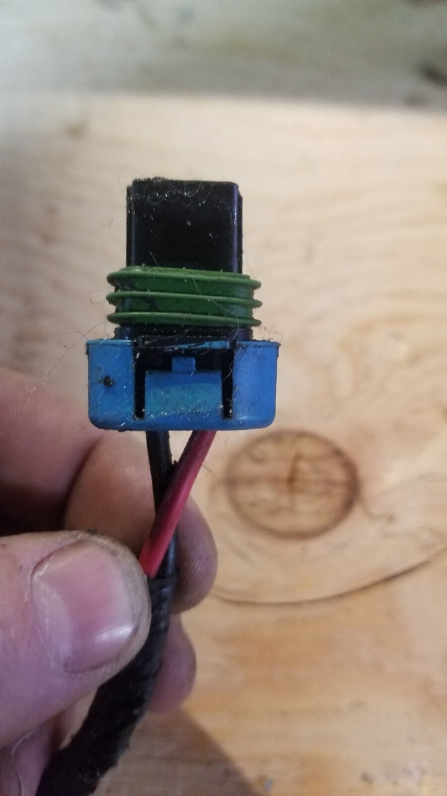2 PIN 6.7L CUMMINS ENGINE HARNESS PIGTAIL