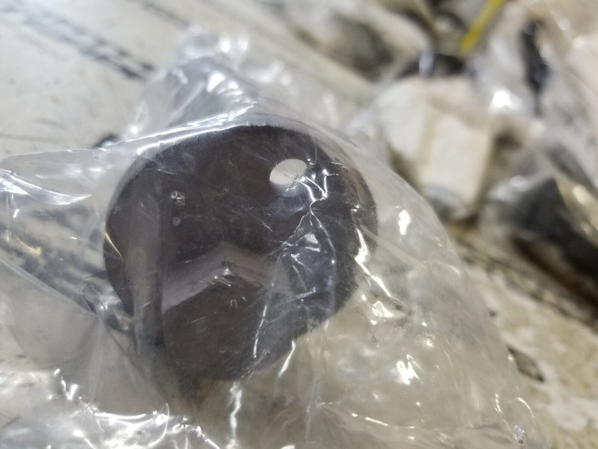 MOPAR BOLT 06512912AA