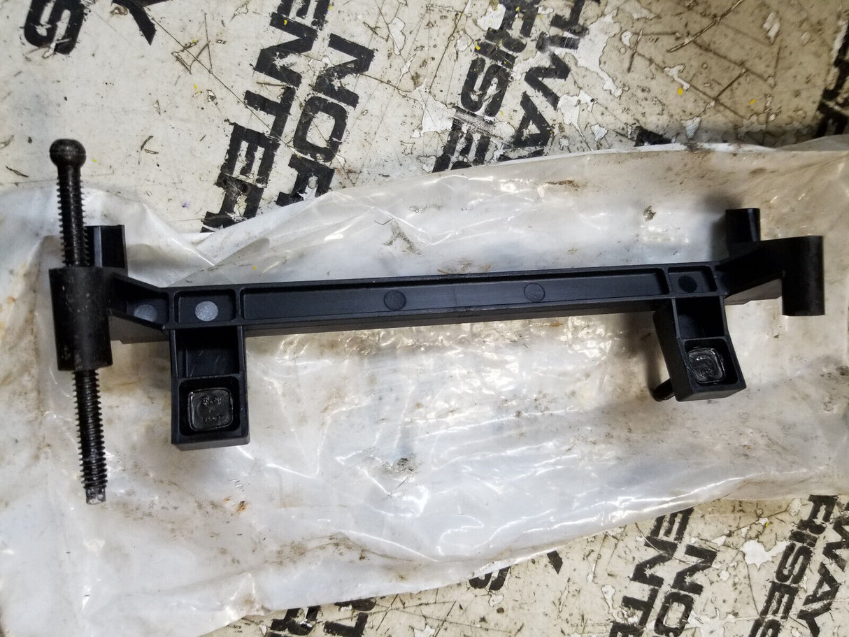 Mack 7313-95470 Adjusting Screw Assembly