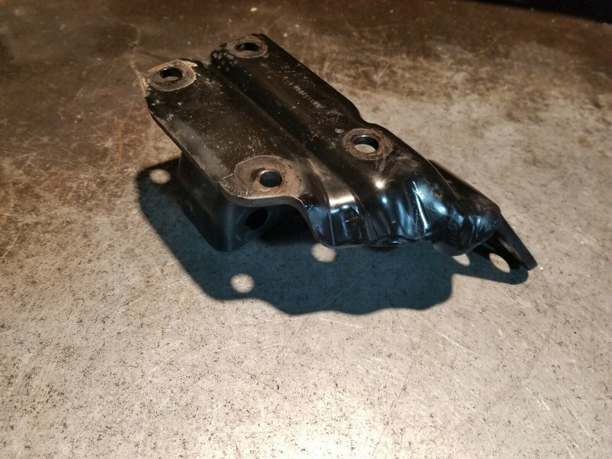 68159779AE 2014-2019 3.0L ECO DIESEL Engine Mount Bracket Left Side Mopar
