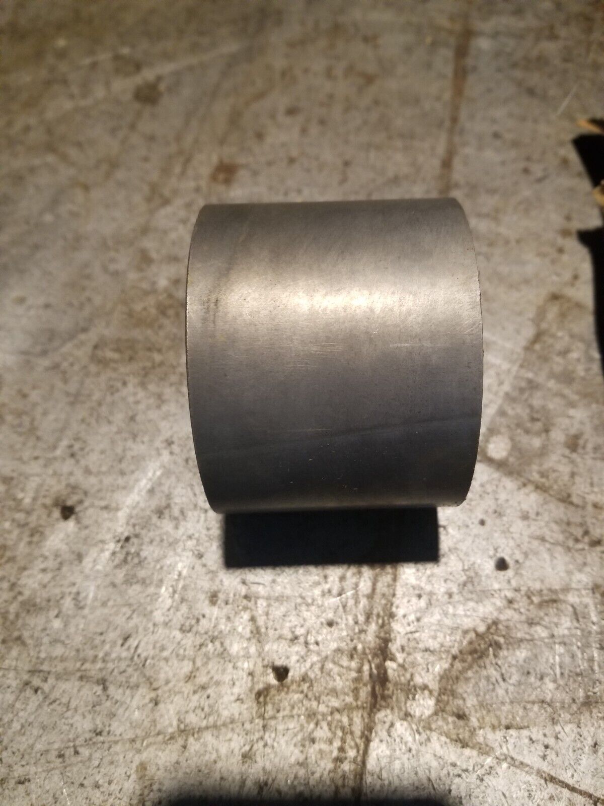 John DeereIDLER PULLEY re501133