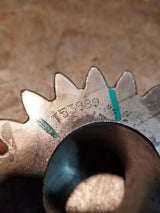 JOHN DEERE T53989 GEAR