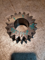 JOHN DEERE T53992 GEAR