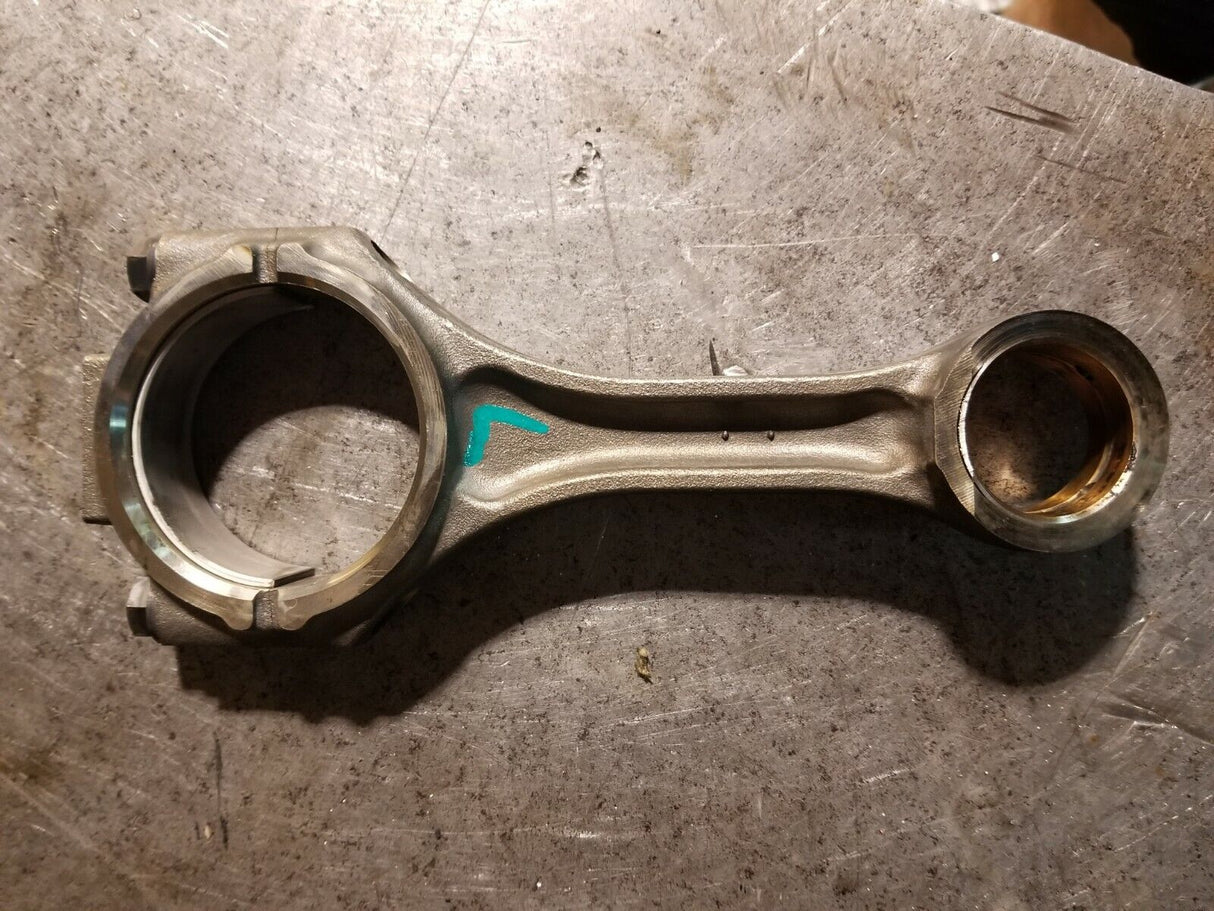 97326773 2001 - 2006 DURAMAX TURBO DIESEL 6.6 CONNECTING ROD LB7 LLY