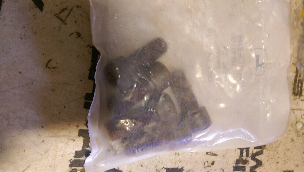John Deere ALLEN SCREW STS 19M8169 1 bag of 5 screws