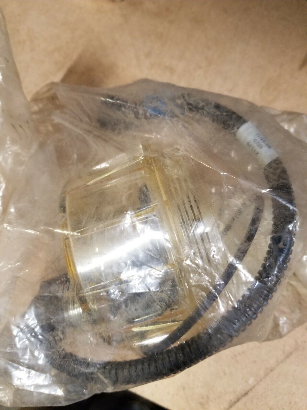AT387539 JOHN DEERE FUEL FILTER BOWL