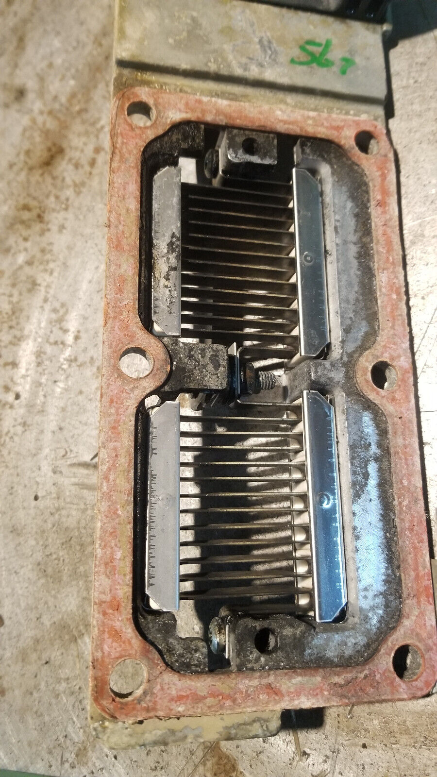 2011 CUMMINS 6.7 6.7L INTAKE MANIFOLD GRID HEATER 4940346