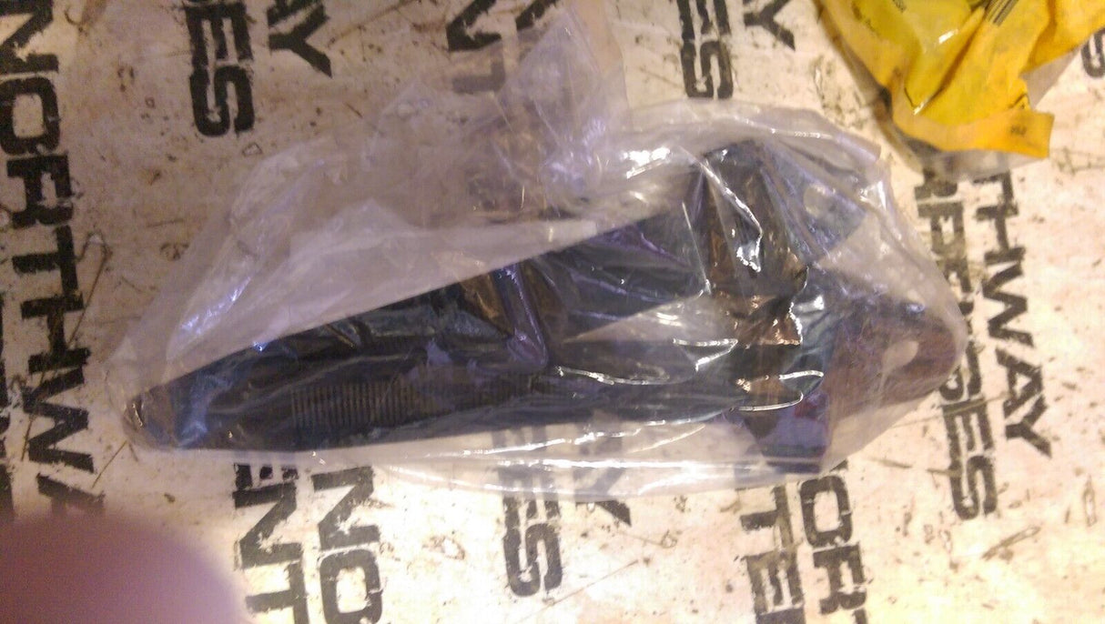 CATERPILLAR 111-4837: CLIP LOT OF 2PC