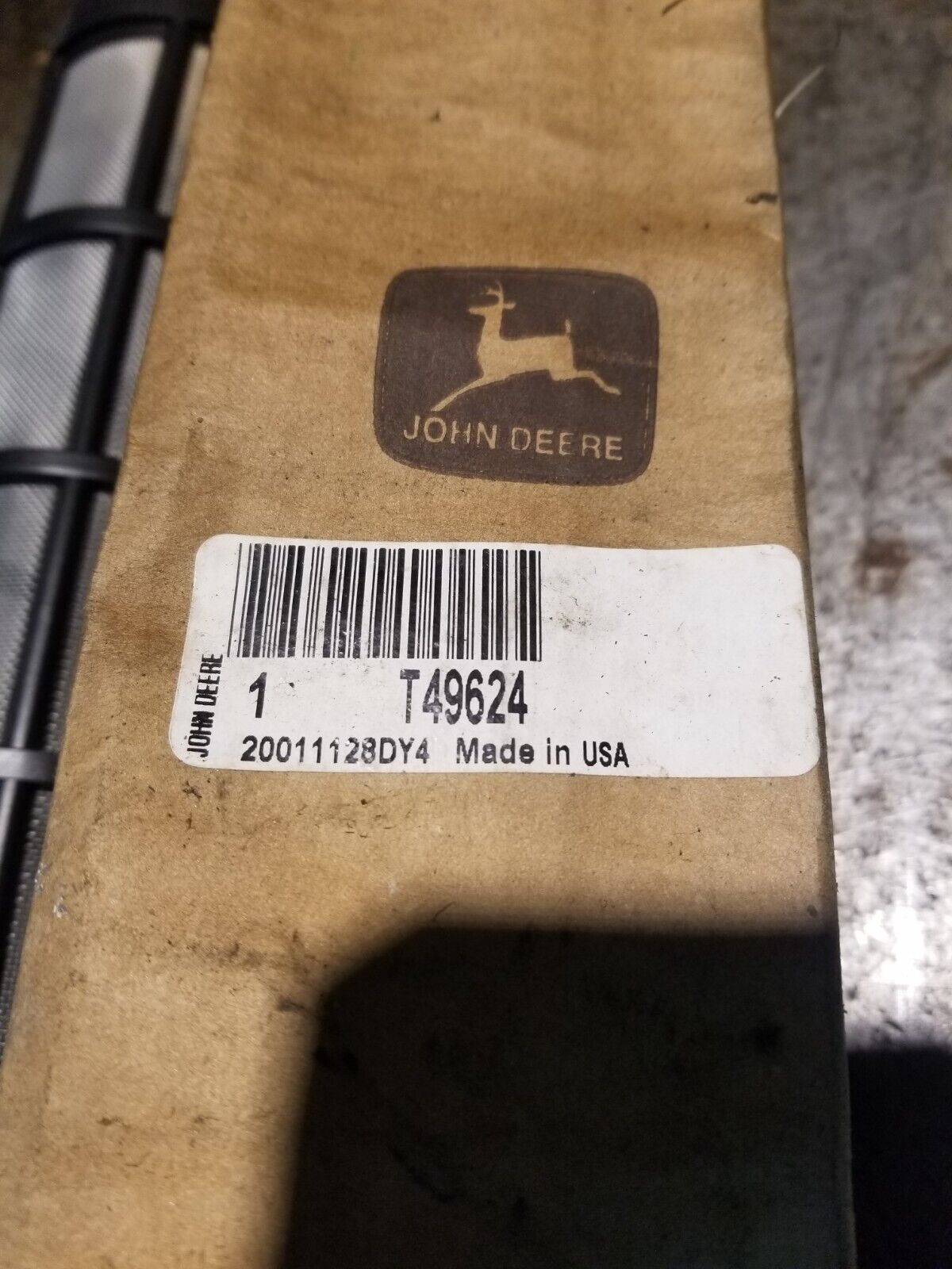 John Deere T49624 STRAINER