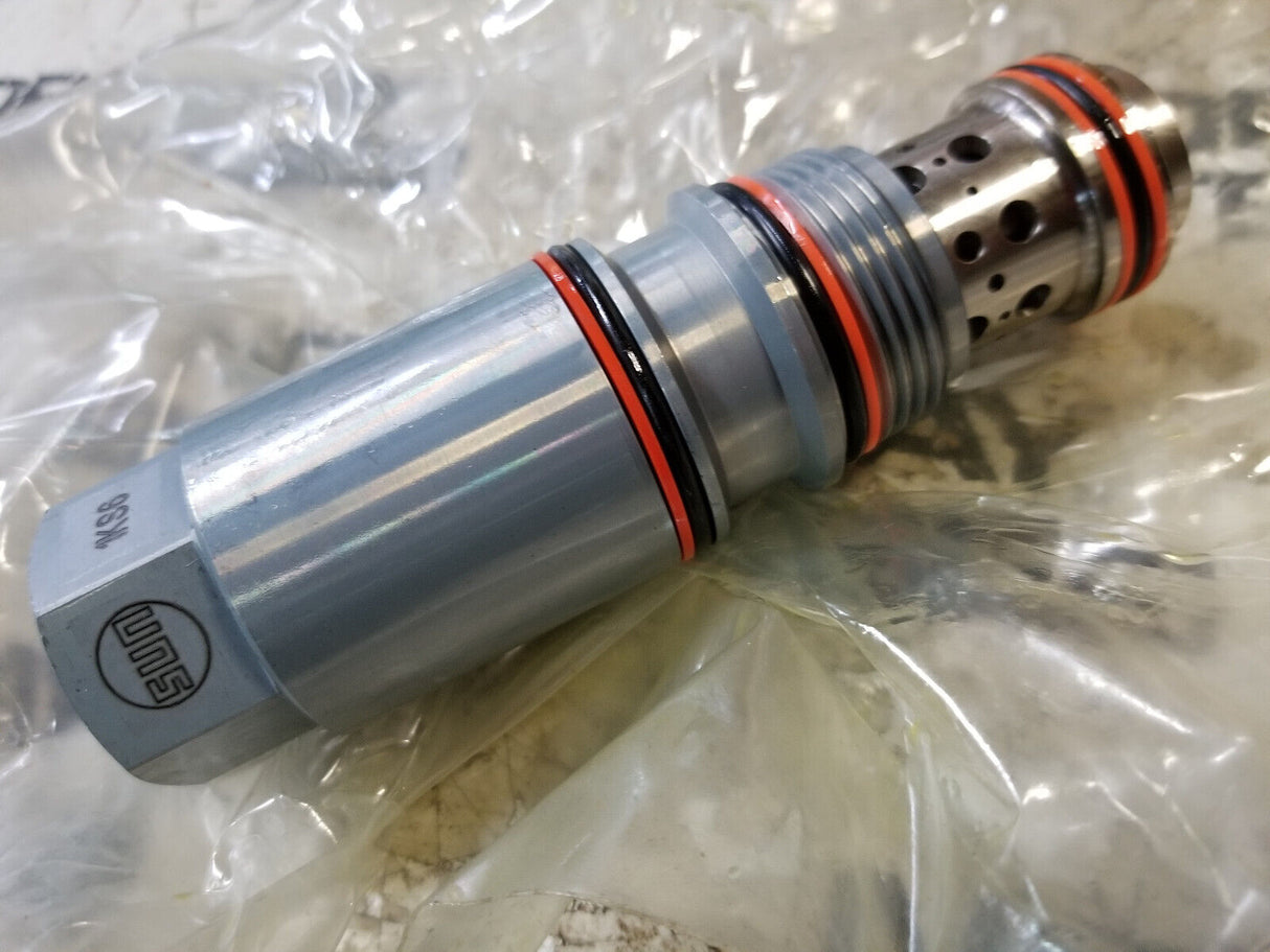 982136 Manitowoc Grove COUNTERBALANCE VALVE