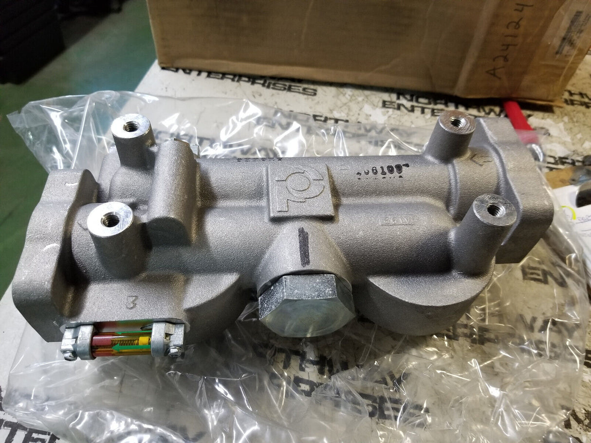 P167297 DONALDSON DUAL FILTER HEAD 66095167297 1-1/2" ORB 100GPM