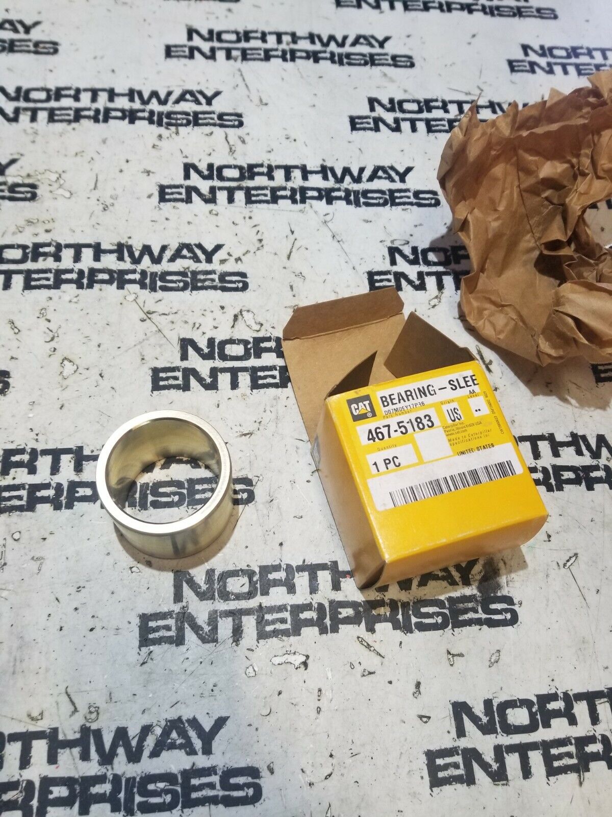 CATERPILLAR 467-5183 BEARING SLEEVE