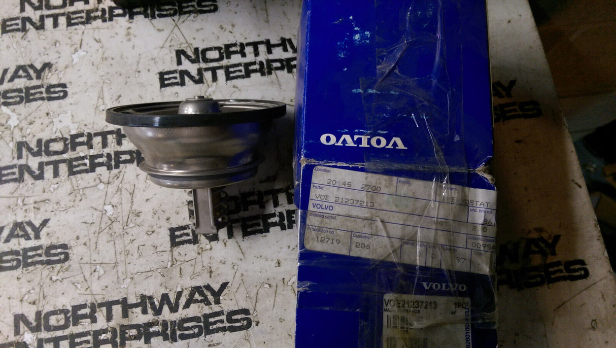 VOE21237213 VOLVO 21237213 THERMOSTAT