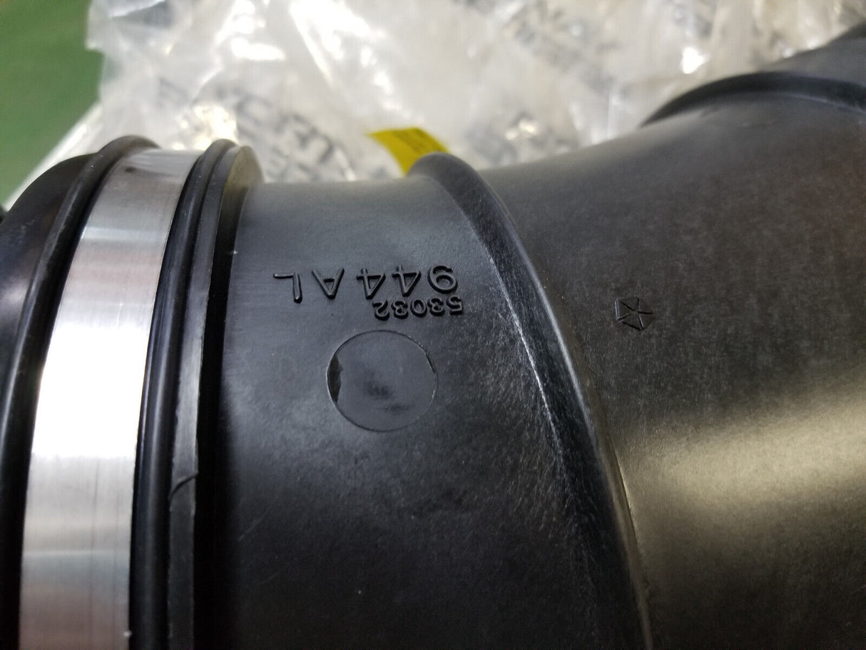 NEW 13-18 Dodge 6.7 Cummins Diesel RAM Air Intake Cleaner Duct  53032944AL
