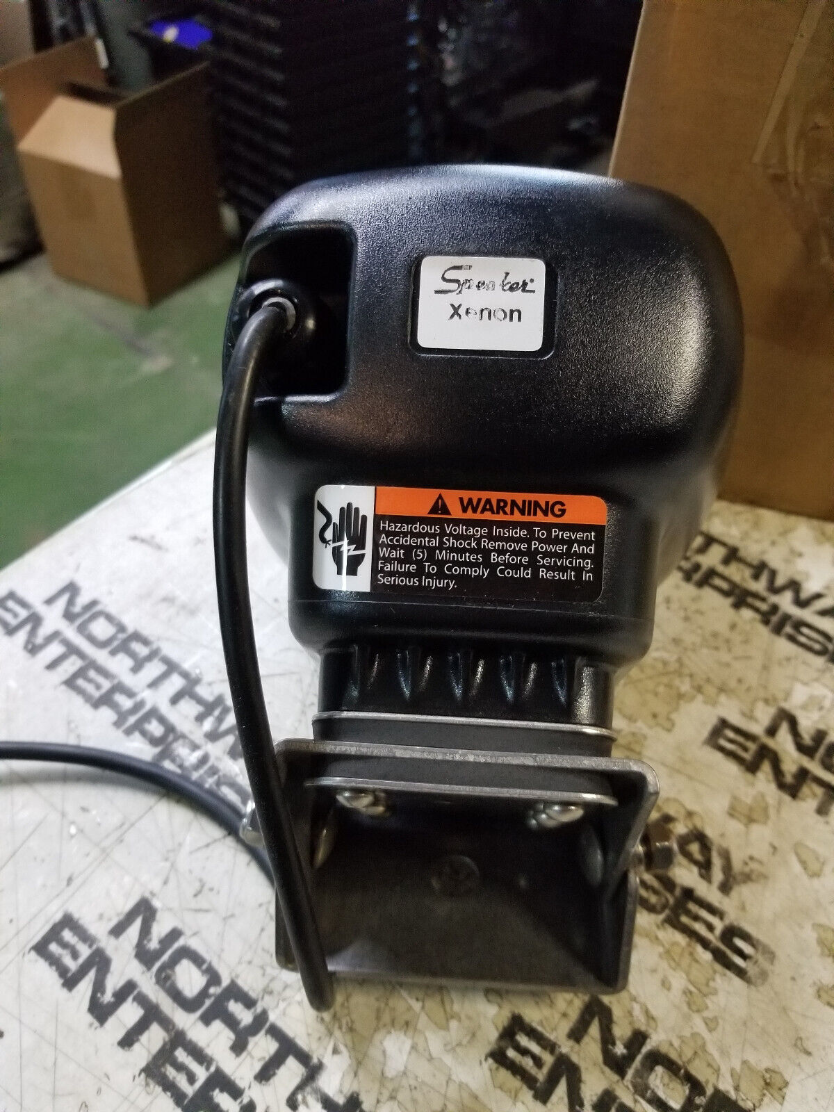 J.W.SPEAKER J.W. Speaker 9720 - HID Work Lamp 24V 35W Flood 1703151 4X6 OVAL