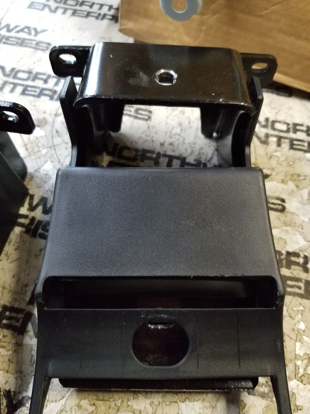 BP0065-019 RUNNING BOARD BRACKET PACK 2 BRACKETS AS SHOWN