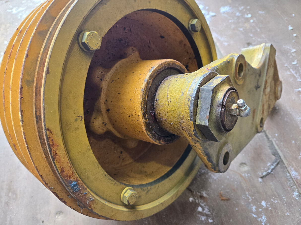 Caterpillar  9S4479 Bracket 9s-4479 pulley belt 268868