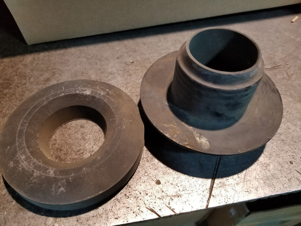 6Y-9960 CATERPILLAR Genuine OEM 130mm Outer Diameter Two-Piece Engine Mount