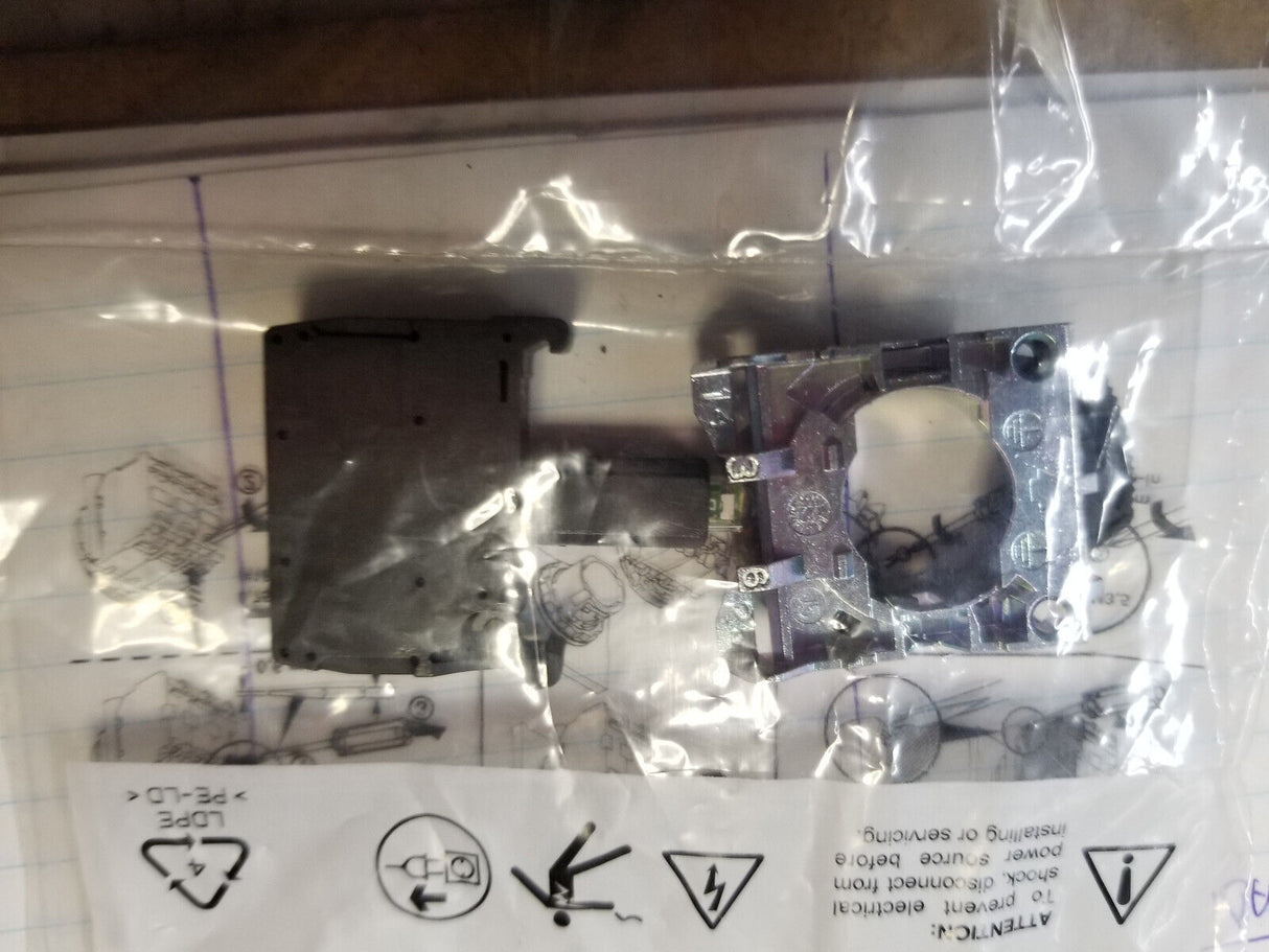 Allen-Badley 800FMN3W 800F-MN3W Contact Block